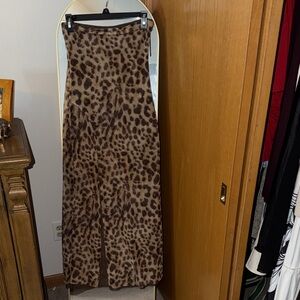 Leopard Print Maxi dress - Brown